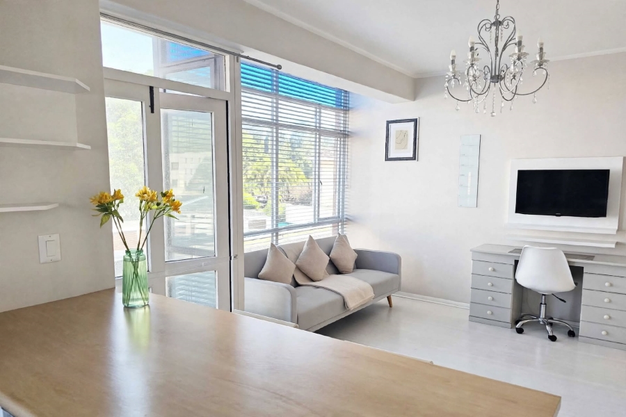 1 Bedroom Property for Sale in Rondebosch Western Cape